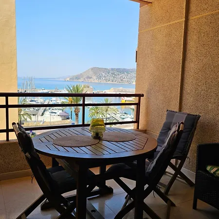 Ifach & Sea View Retreat Кальпе