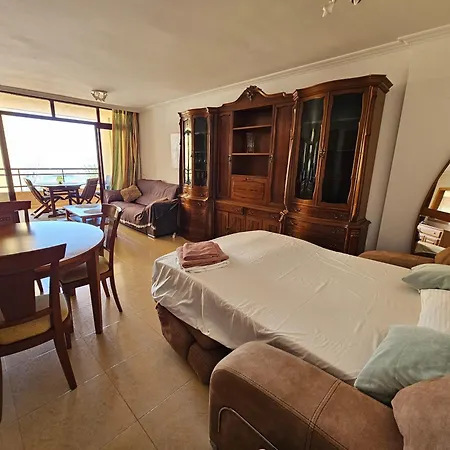Апартаменты Ifach & Sea View Retreat